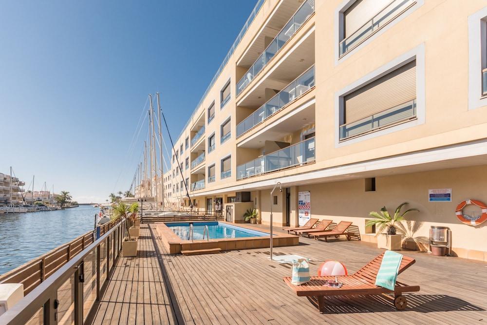 Pierre & Vacances Empuriabrava Eksteriør billede