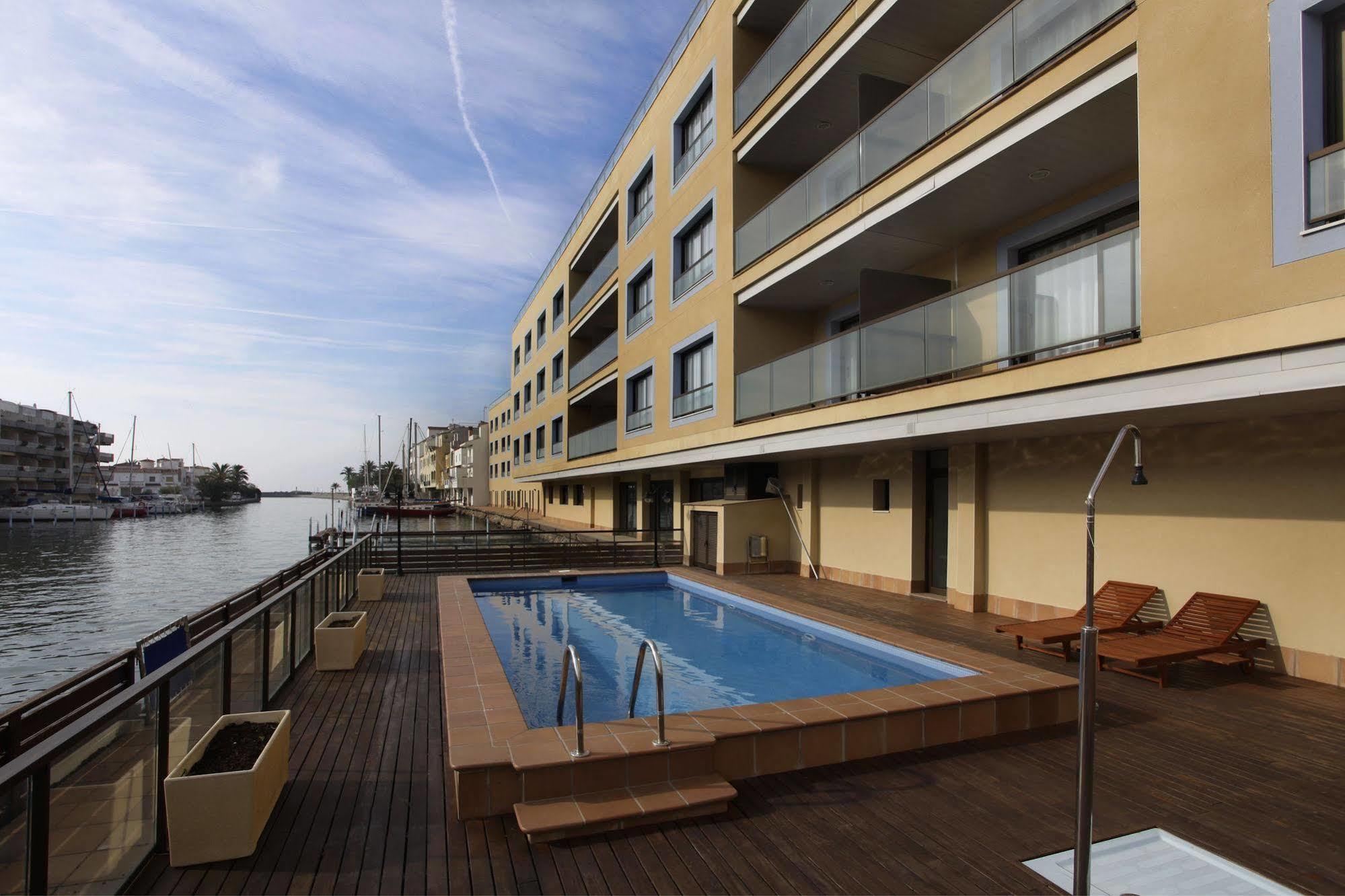 Pierre & Vacances Empuriabrava Eksteriør billede