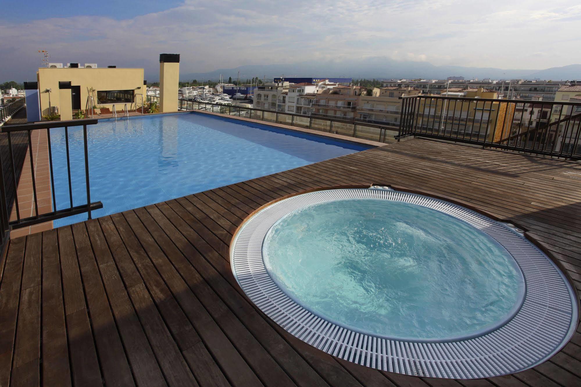 Pierre & Vacances Empuriabrava Eksteriør billede
